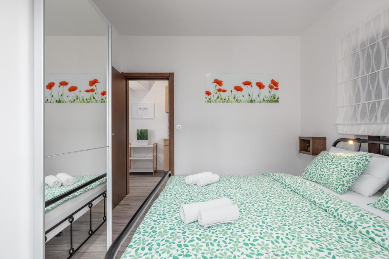 New 2020! Apartments Sanja Poreč Dış mekan fotoğraf